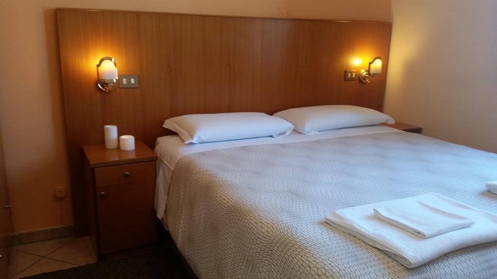 Affittacamere Volusia House Рим Екстер'єр фото